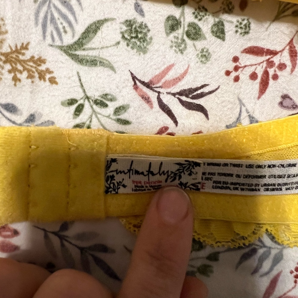 Free People Lace Halter Bralette Set - Yellow and Cream - Picture 3 of 7